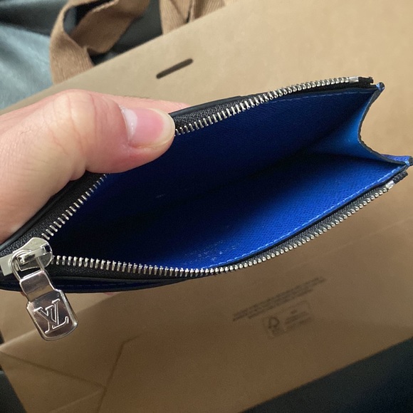 Louis Vuitton Card holder with zipper - Picture 3 of 3